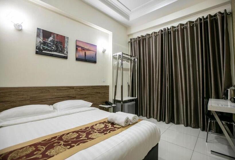 חדר סופריור, Avatel Jelutong