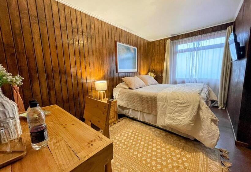 标准单人间, Hostal Marítima Coronel