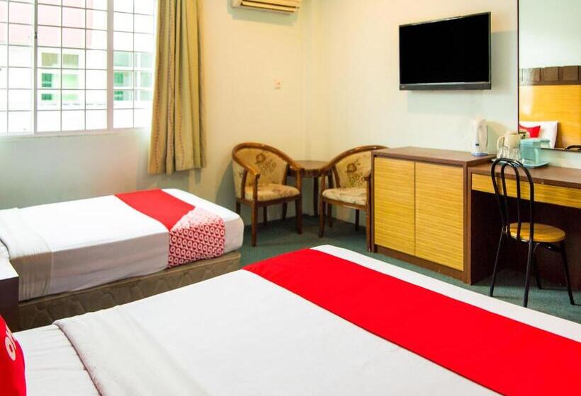 جناح سوبيريور, Oyo 89408 Royal