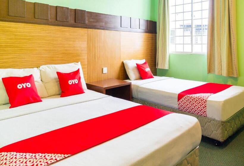 غرفة ديلوكس ثلاثية, Oyo 89408 Royal