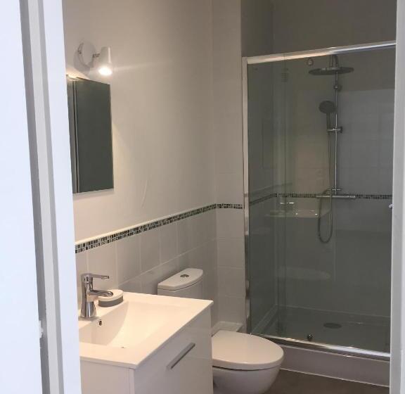 수피리어 스튜디오, Les Suites De L Alvertonne