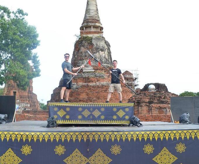 带大床的豪华间, Modern Room At Sabai Sabai Homestay Ayutthaya