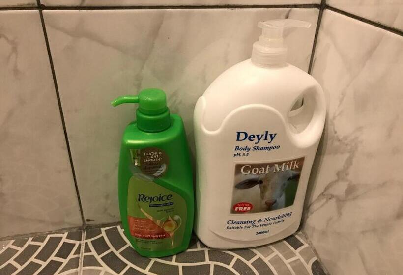 غرفة أساسية ثلاثية, Nusantara Mattwaddien Hostel