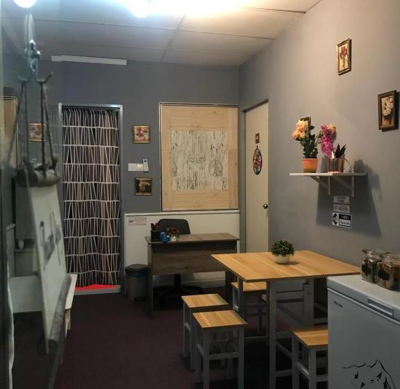 غرفة قياسية فردية, Nusantara Mattwaddien Hostel