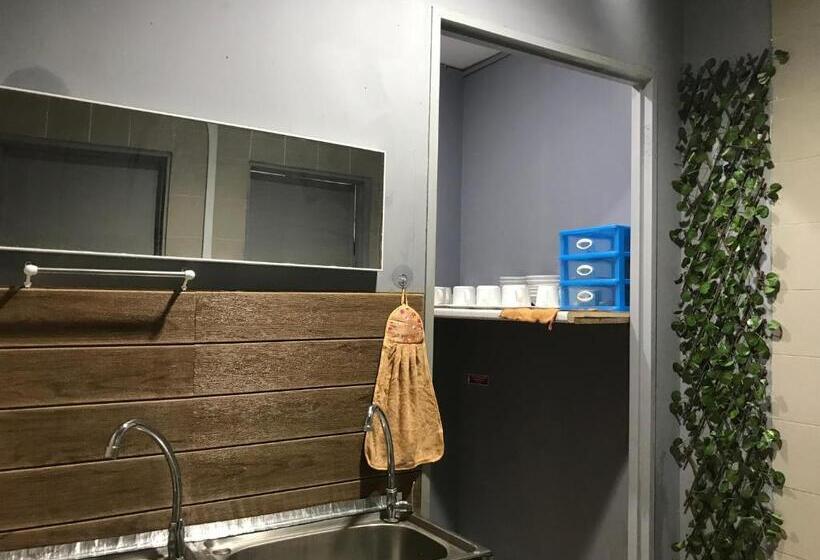스탠다드 룸, Nusantara Mattwaddien Hostel