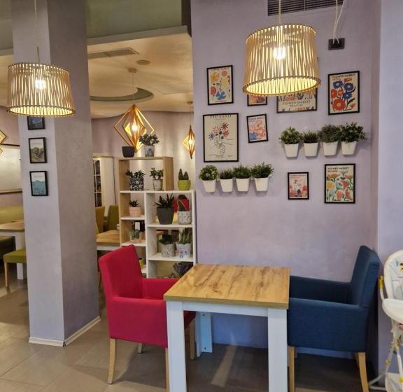 标准工作室带泳池景, Pool View Apartment, Sunny Beach Resort