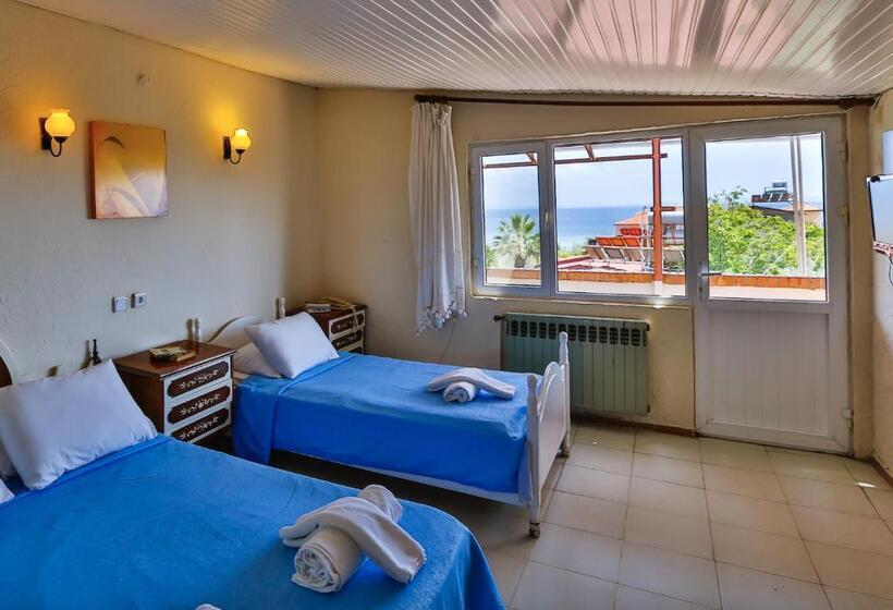 Номер Стандарт, Club Hotel Gultur