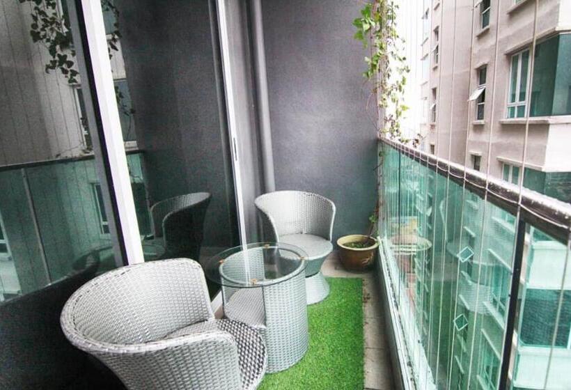 Студия Стандарт Вид на Море, D Calton Seaview Apartment
