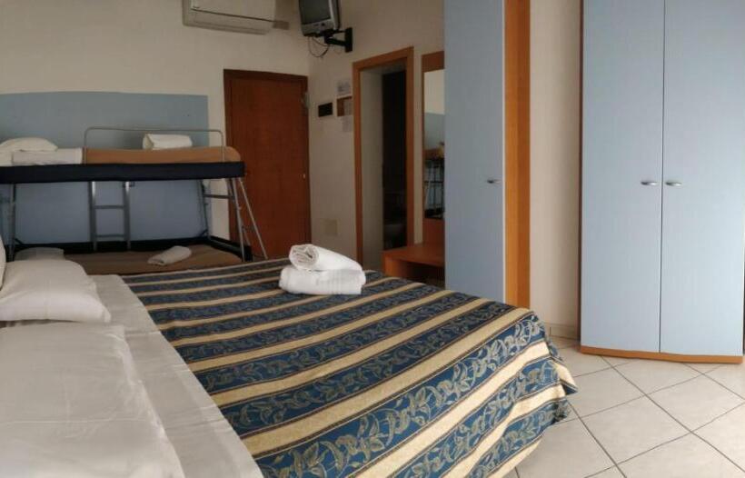 バルコニー付スタンダード４ベッドルーム, Patrizia