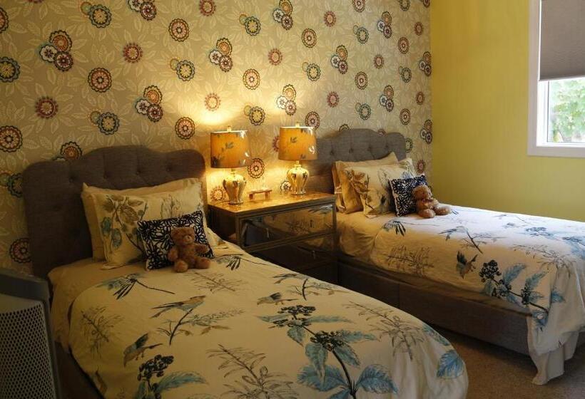 סוויטת 2 חדרי שינה, Lakeview Oasis Bed And Breakfast