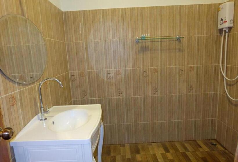 Номер Стандарт Трехместный, Maingern Maithong Resort