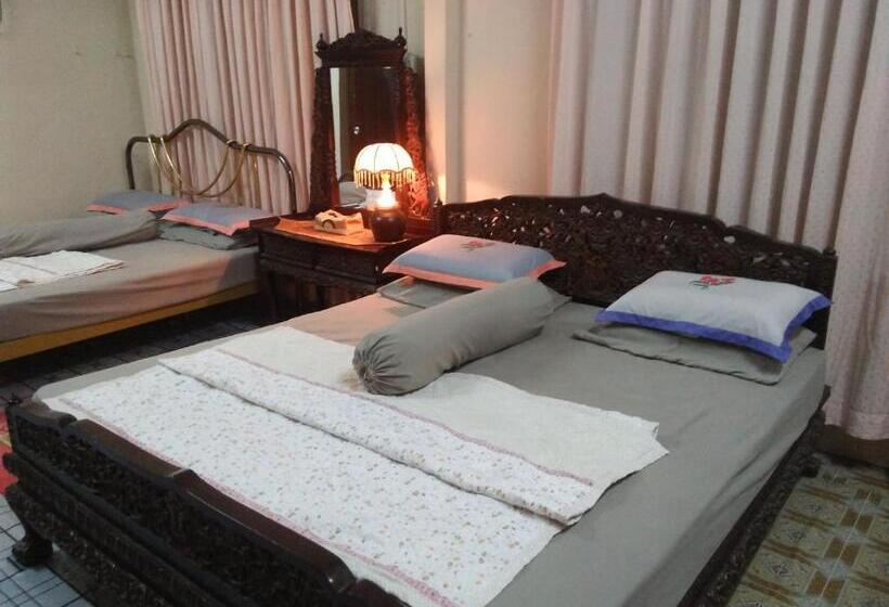 ３ベッドルームハウス, Teratak Ibunda Guest House