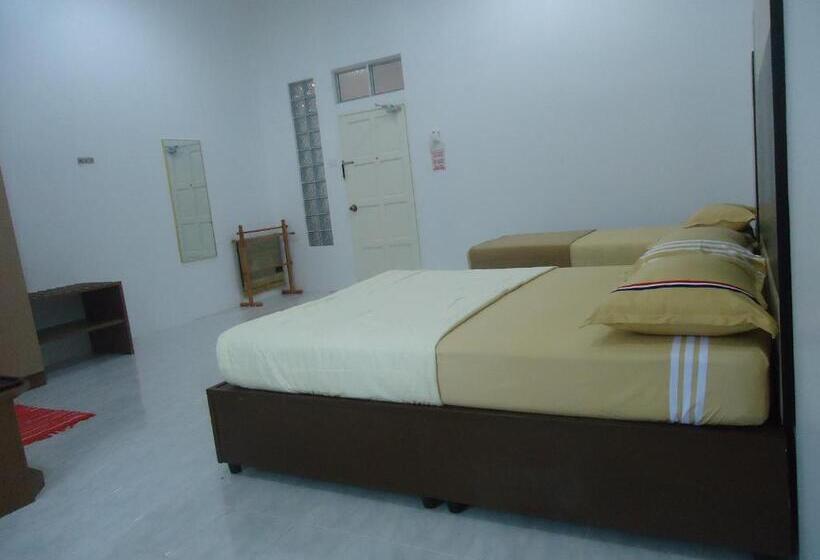 חדר סטנדרט לשלושה, Villasetia