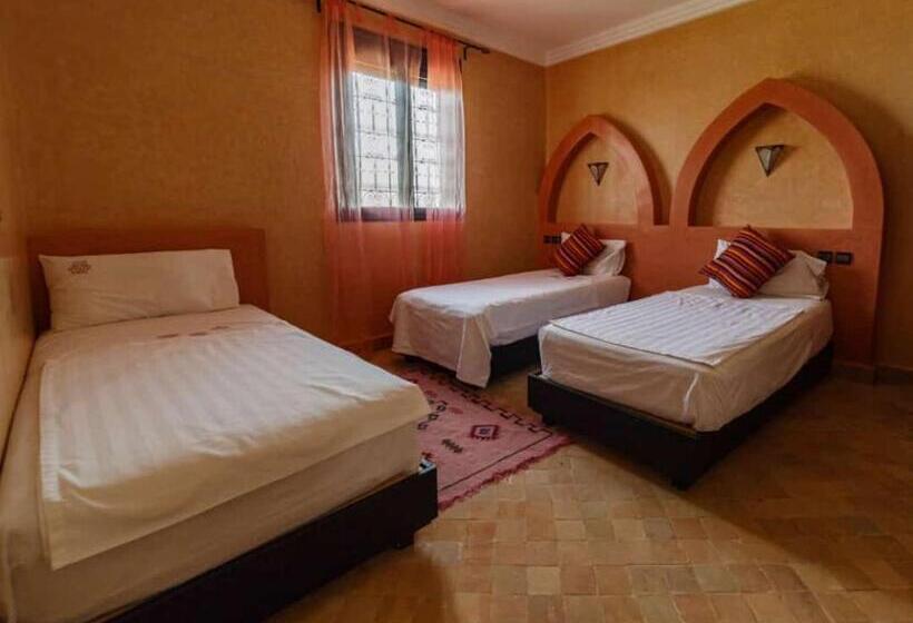اتاق استاندارد سه نفره, Riad Les Jardins De Tafraoute