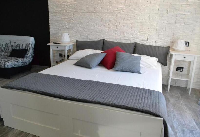 Номер Deluxe с Балконом, B&b O Casteddu