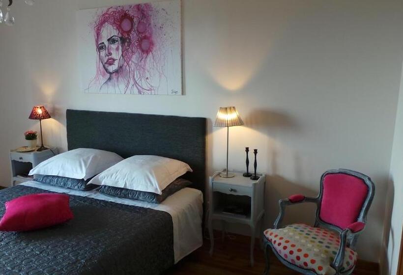 标准房带园景, Le Balcon Du Fêtre