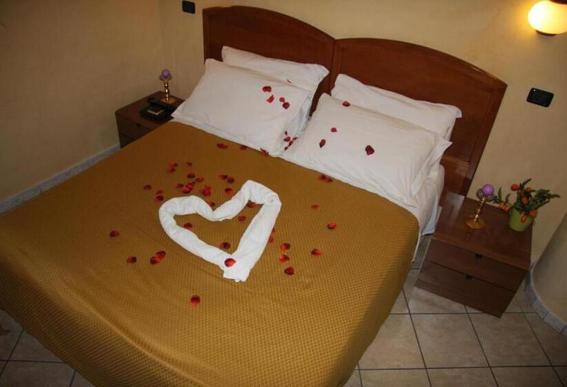 חדר סטנדרט, Ristorante Montuori