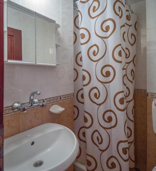 Номер Стандарт Индивидуальный, Stefanov 1