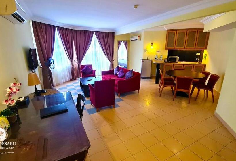 Люкс 3 Спальни, Lotus Desaru Beach Resort & Spa