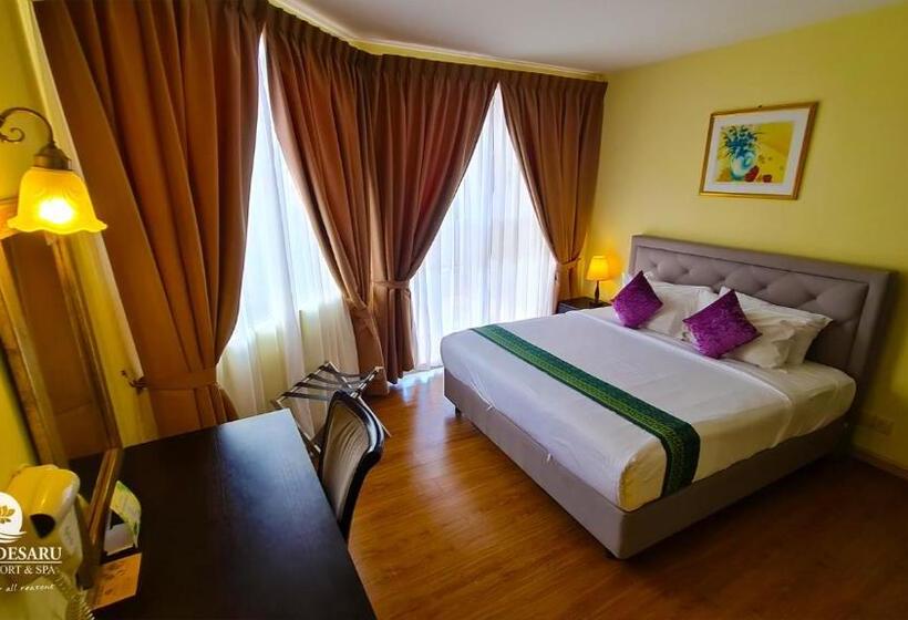 Люкс 3 Спальни, Lotus Desaru Beach Resort & Spa