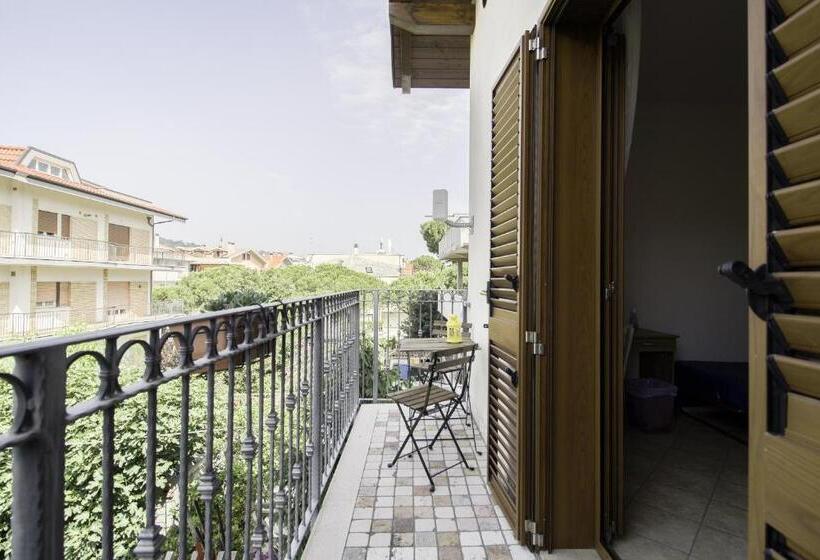 غرفة قياسية رباعية, Magnolia B&b