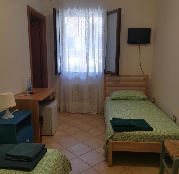 اتاق استاندارد, Magnolia B&b