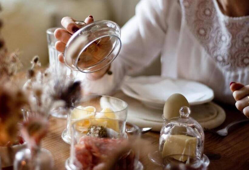 غرفة قياسية, Großkandlerhaus