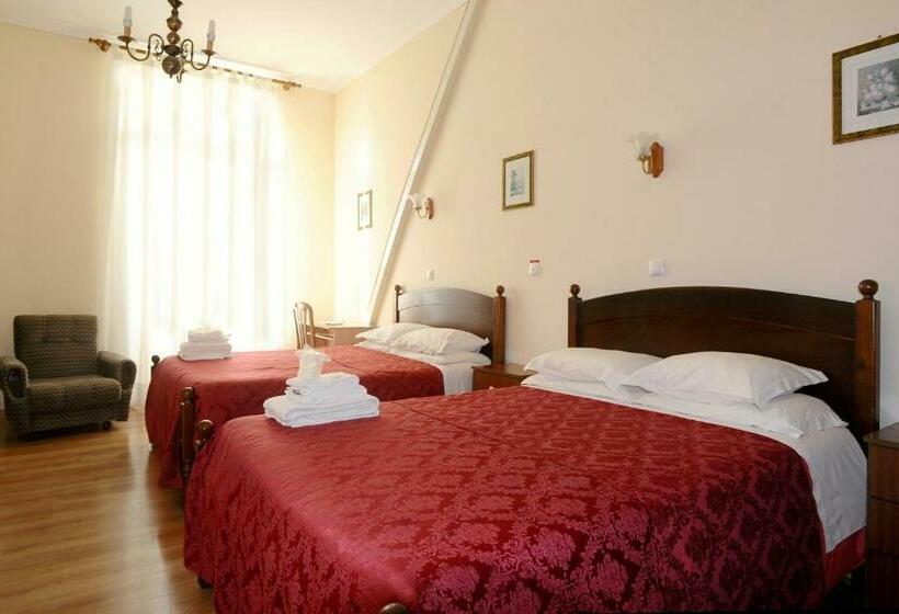 スタンダード４人部屋, Central Guest House