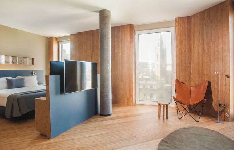 Люкс, Eurostars Barcelona Central