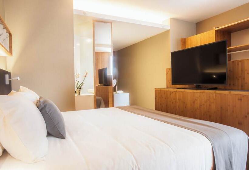 Номер Deluxe, Eurostars Barcelona Central