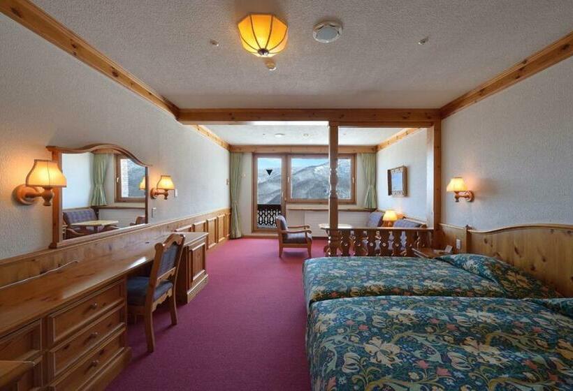 Standart Oda, Grand Phenix Okushiga