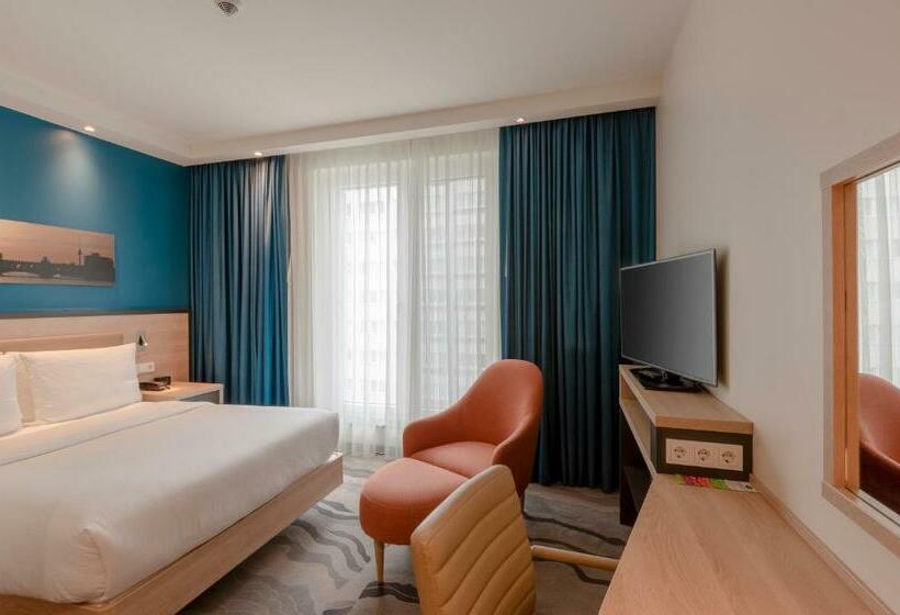 اتاق استاندارد با چشمانداز باغ, Hampton By Hilton Berlin City Centre Alexanderplatz