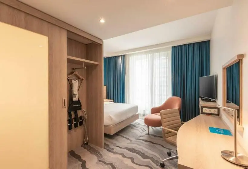 Standardzimmer mit Gartenblick, Hampton By Hilton Berlin City Centre Alexanderplatz