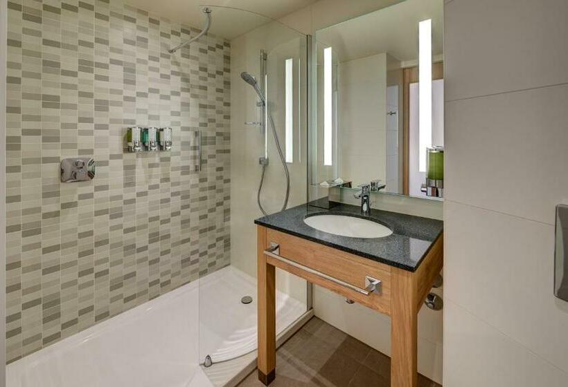 اتاق استاندارد با چشمانداز شهر, Hampton By Hilton Berlin City Centre Alexanderplatz