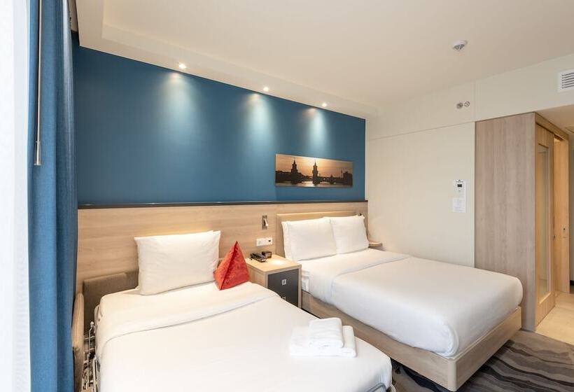 اتاق خانوادگی, Hampton By Hilton Berlin City Centre Alexanderplatz