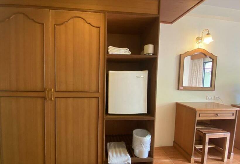 수피리어 룸, Kata View Guest House