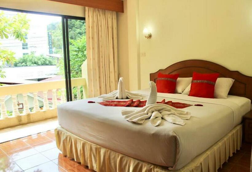 디럭스 룸, Kata View Guest House