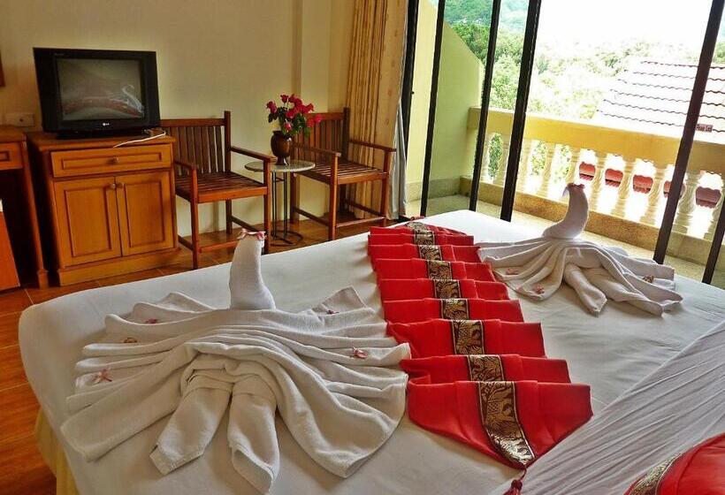 디럭스 룸, Kata View Guest House