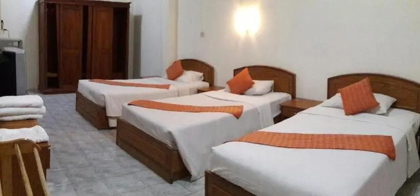 اتاق استاندارد سه نفره, Kata View Guest House