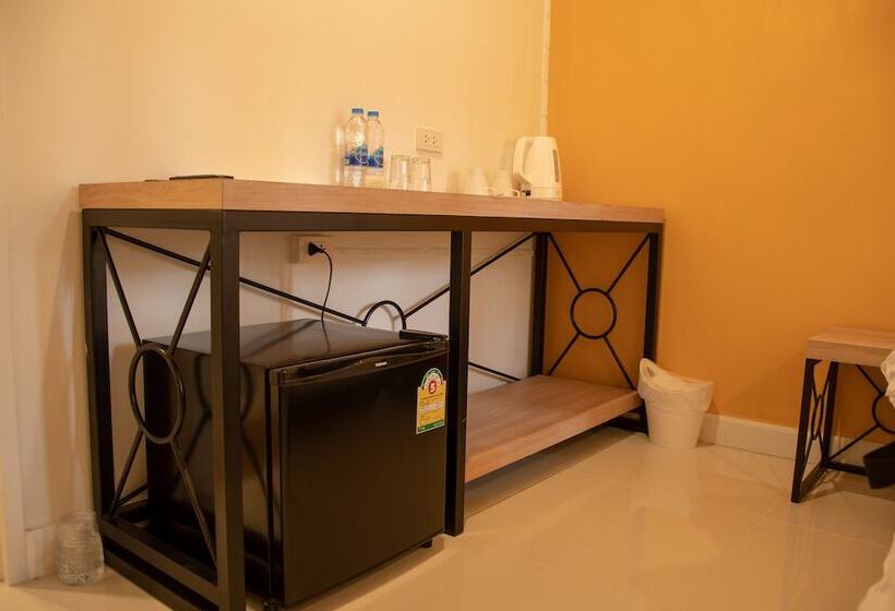 Quarto standard, Lazy Sandals