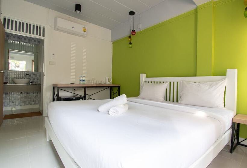 Quarto standard, Lazy Sandals