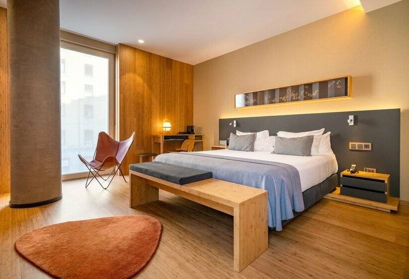 Номер Deluxe, Eurostars Barcelona Central