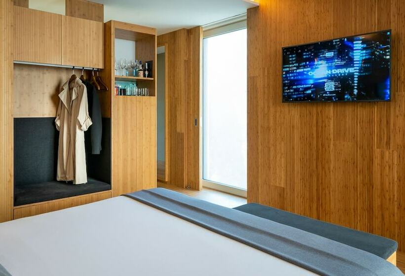 Номер Deluxe, Eurostars Barcelona Central