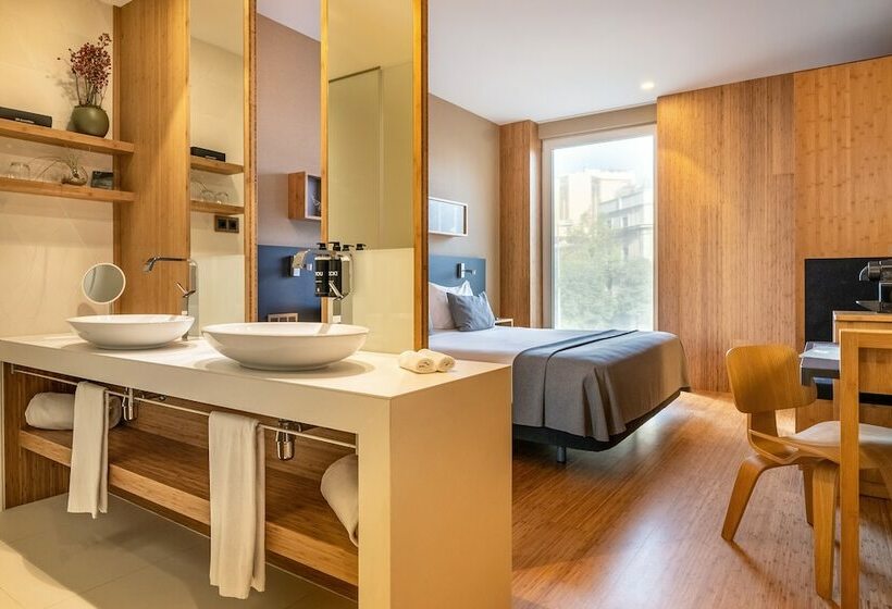 Номер Deluxe, Eurostars Barcelona Central