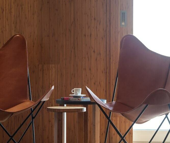 Номер Стандарт, Eurostars Barcelona Central