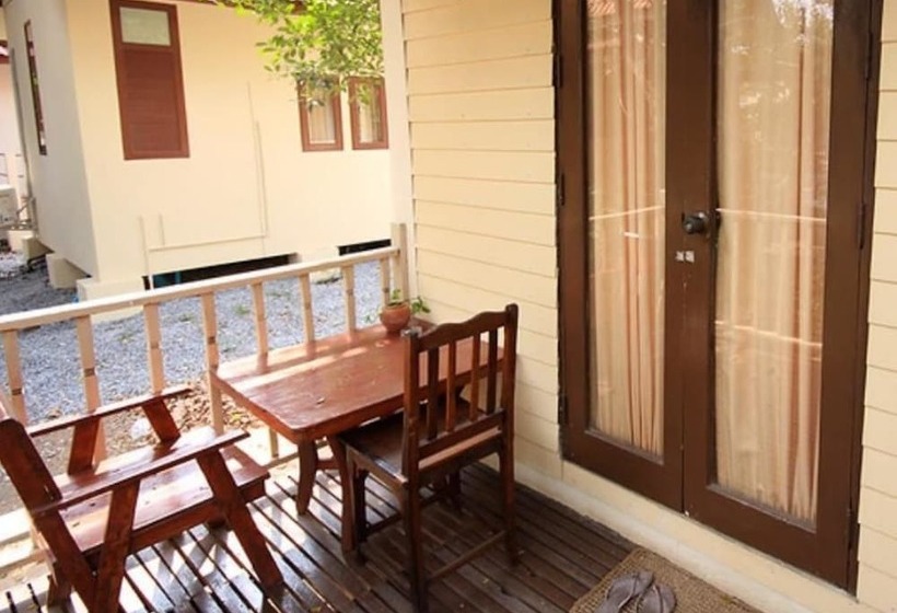 スタンダードルーム, The Old Palace Resort Klong Sa Bua