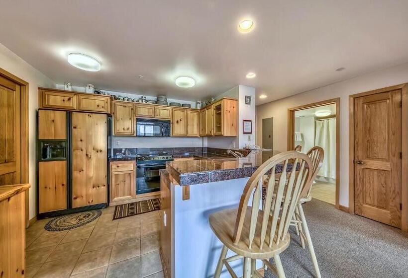 스탠다드 룸, Kirkwood Mountain Resort Properties