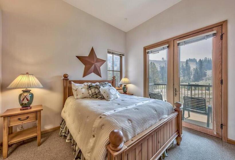 스탠다드 룸, Kirkwood Mountain Resort Properties