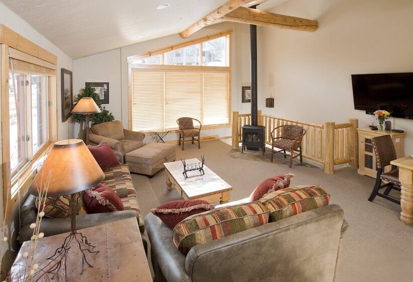 Апартаменты Deluxe 2 Спальни, Kirkwood Mountain Resort Properties