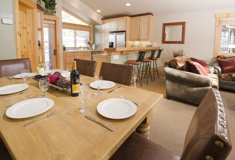 Апартаменты Deluxe 2 Спальни, Kirkwood Mountain Resort Properties